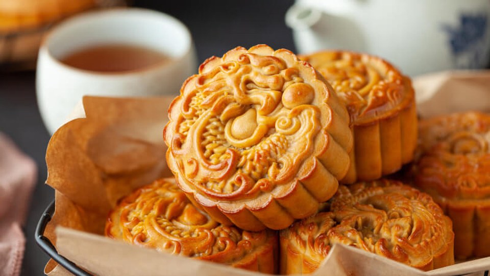 Kiểm nghiệm bánh kẹo, mật ong và dầu ăn: chỉ tiêu doanh nghiệp cần biết — minh họa